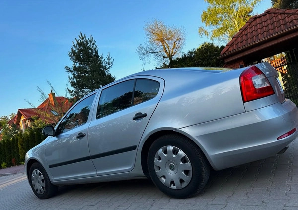 Skoda Octavia cena 35800 przebieg: 36000, rok produkcji 2008 z Legionowo małe 742